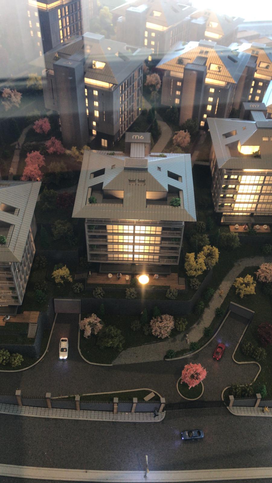 architecture-building-business-260931